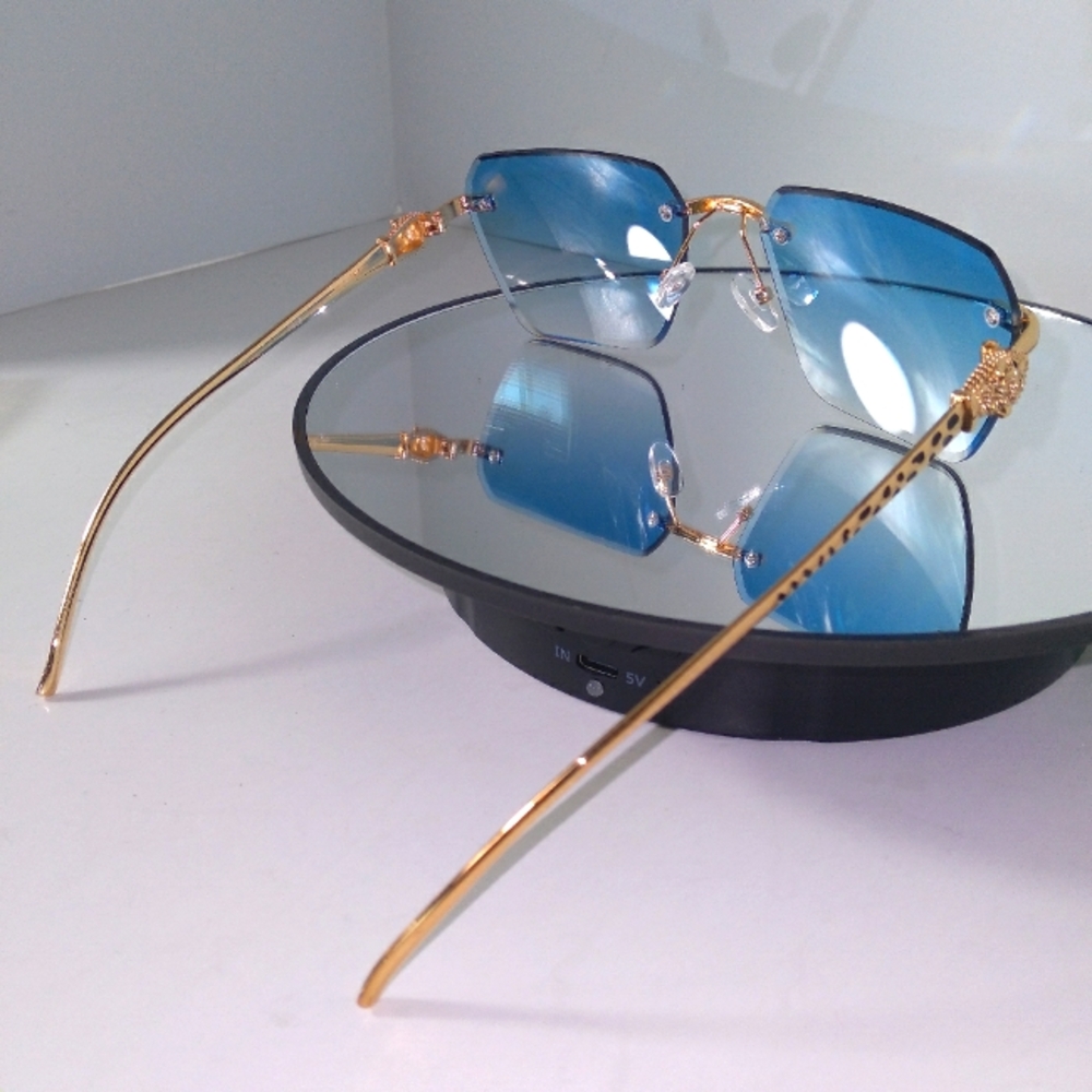 Blue Gradient Lens Gold-Tone Animal Print Design Frame Sunglasses - Picture 4 of 7